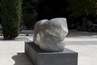 Manuel%20Neri%2C%20%3Cb%3E%3Ci%3E%20Piedra%20Negra%3C%2Fi%3E%3C%2Fb%3E%2C%201992%2C%20marble%2C%20Gift%20of%20Jinx%20and%20Frank%20Lobdell%20on%20the%20occasion%20of%20the%20110th%20Anniversary%20of%20the%20Museum%2C%20%26%23169%3B%201992%20Manuel%20Neri%2C%20Courtesy%20of%20Anne%20Kohs%20Associates%2C%20Inc.%20Portola%20Valley%2C%20CA%2C%202002.72